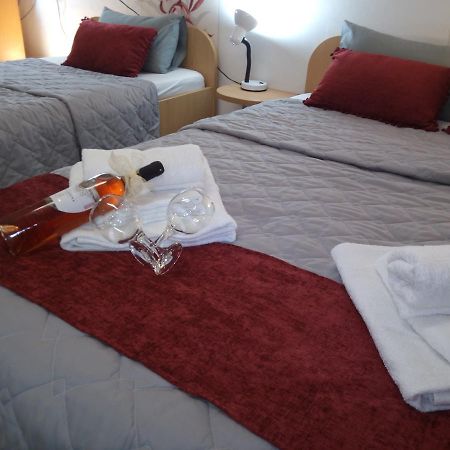 The Most Central Skopje Apartment Luaran gambar