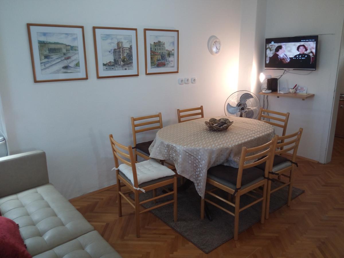 The Most Central Skopje Apartment Luaran gambar