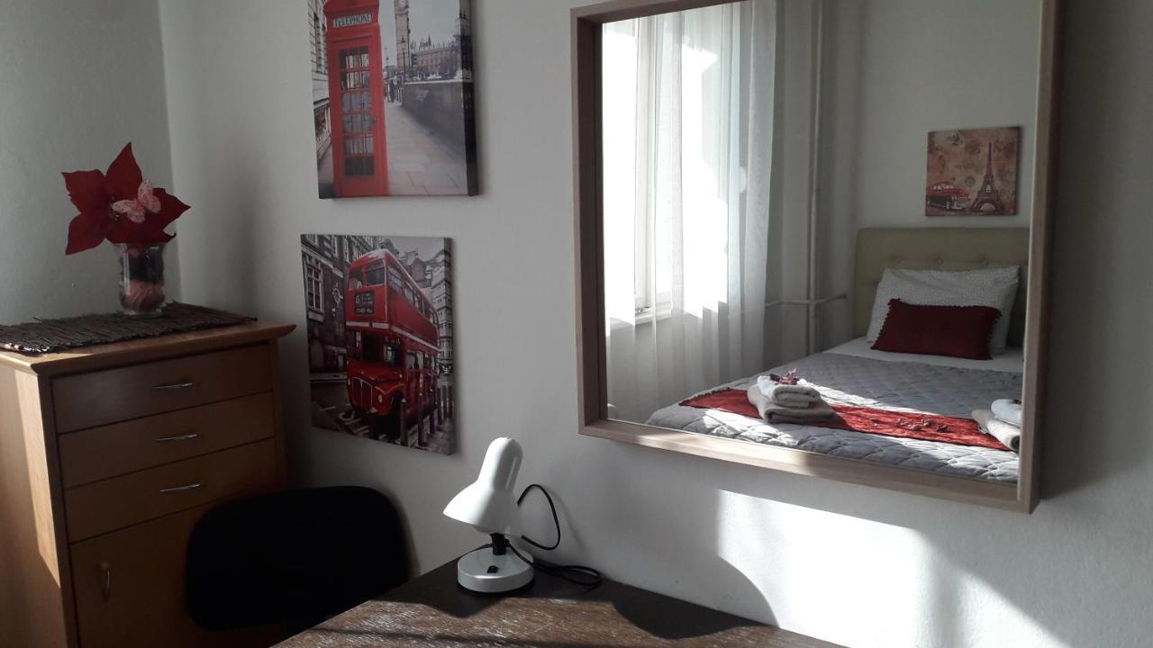 The Most Central Skopje Apartment Luaran gambar